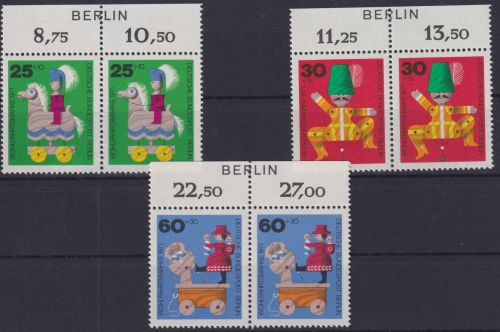 Berlin 413-415 Wohlfahrt 1971 Spielzeug Luxus Paare mit BERLIN im Oberrand