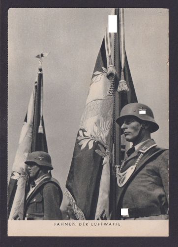 Propaganda Ansichtskarte Wehrmacht Fahnen der Luftwaffe Photo Atlantic Berlin