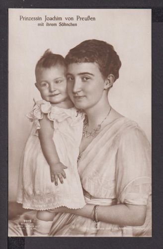 Ansichtskarte Adel Monarchie Prinzessin Joachim von Preußen mit ihrem Söhnchen