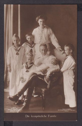 Ansichtskarte Adel Monarchie Die kronprinzliche Familie