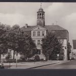 Ansichtskarte Bad Düben Rathaus Brunnen Sachsen Ansichtskartenverlag Köthen