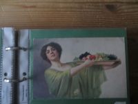 Ansichtskarten gute Sammlung Motiv Frauen guter Nachlass ca. 127 Ak oft Jugendstil