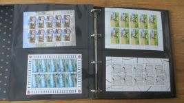 Bundesrepublik Sammlung von 42 Kleinbogen meist Euro-Zeit gestempelt hoher Kat.