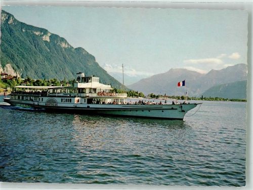 Villeneuve VD Raddampfer Montreux auf dem Genfersee Photoglob 9188 Binnenschiff Foto AK