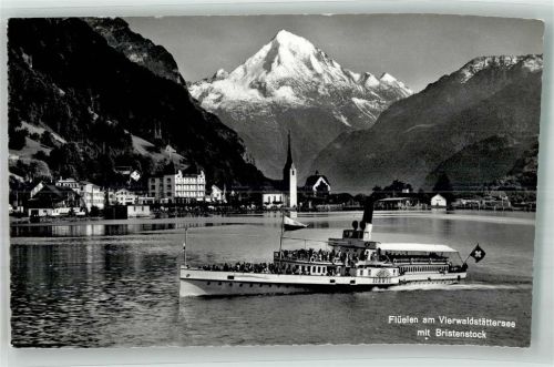 Flüelen Vierwaldstättersee Dampfschiff Schwyz Binnenschiff Foto AK