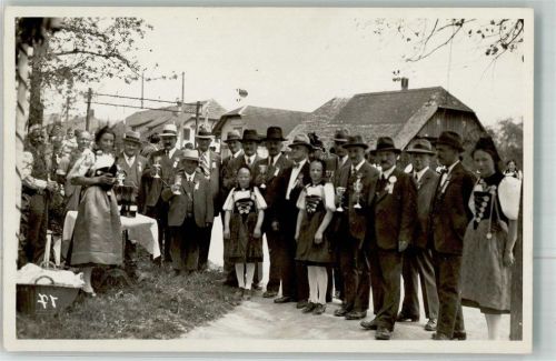 3127 Mühlethurnen Foto AK Tracht Ort handschriftlich Gruppenfoto