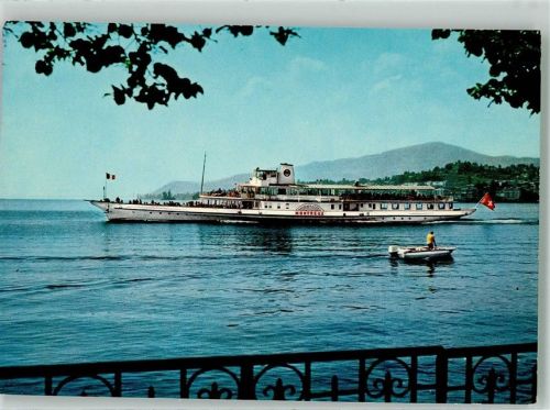 Lausanne Losanna Raddampfer Montreux auf dem Genfersee Binnenschiff Foto AK