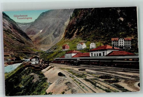 6487 Göschenen Foto AK Eisenbahn Bahnhof