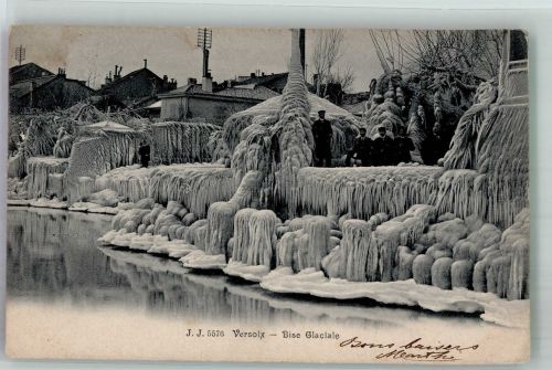 1290 Versoix Winter bei Nordwind gefrorenes Ufer