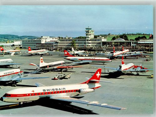 8302 Kloten 1989 Foto AK Jets der Swissair auf dem Rollfeld Fotograf Baumann Stempel Automobil-Postbüro