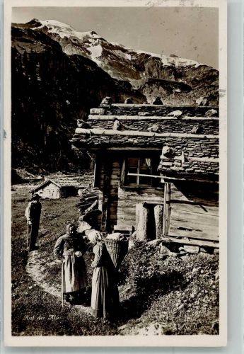 1929 Foto AK Almbauern vor Berghütte auf der Alp Edition Photoglob 690