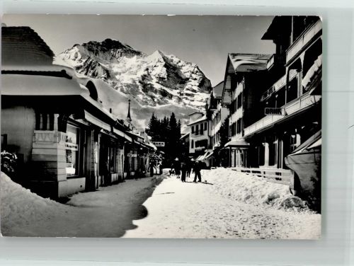 3823 Wengen Winter Dorfstrasse mit Jungfrau