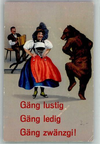 Frau Tracht Bär Akkordeon P.Z. 2769