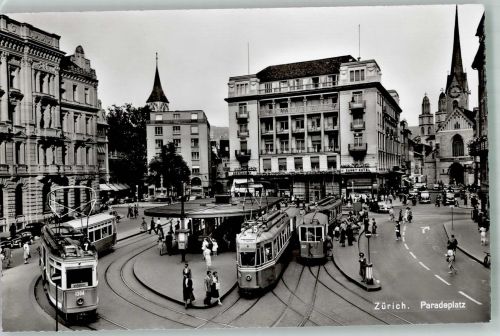 8000 Zürich Foto AK Straßenbahn Paradeplatz