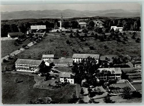 St Chrischona - Fliegeraufnahme Pflegeheim Schwesternhaus Kirche