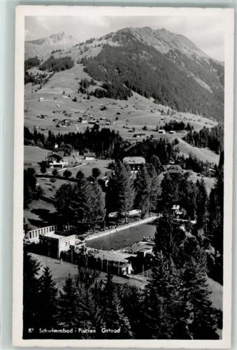 Gstaad Schwimmbad Piscine
