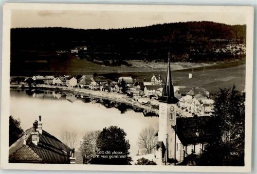 Le Pont Lac de Joux Kirche Uhr