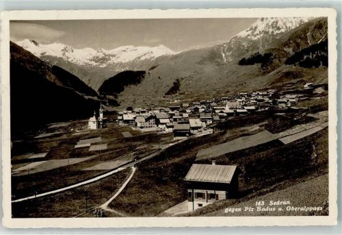 Sedrun gegen Piz Badus und Oberalppass