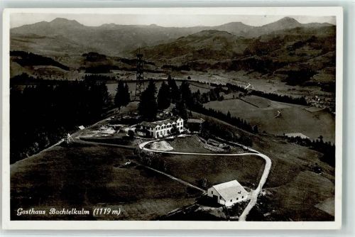 Hinwil Fliegeraufnahme Gasthaus Bachtel Kulm