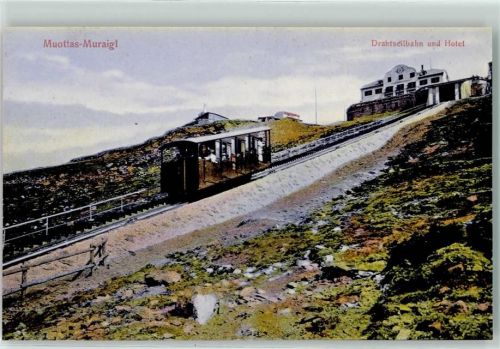 Muottas Muraigl - Drahtseilbahn Hotel