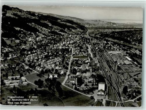 9430 St. Margrethen SG - Fliegeraufnahme Blick zum Bodensee