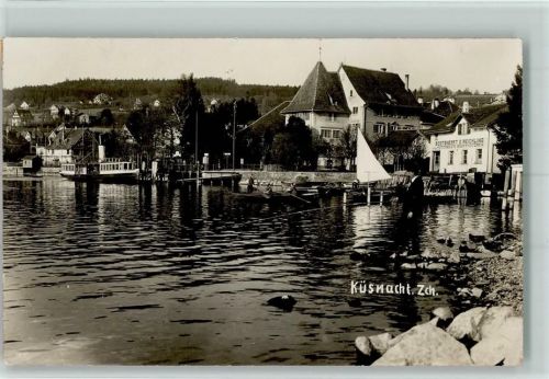 Küsnacht ZH Zürichsee Bootswerft