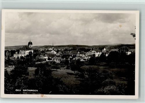Grüningen Gesamtansicht