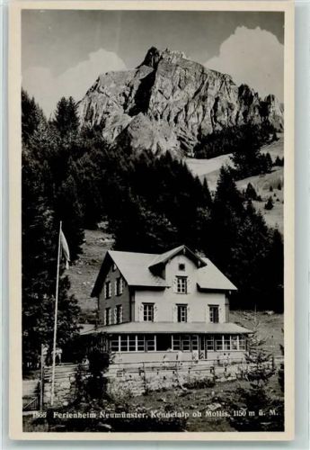 Mollis Ferienheim Neumünster kennelalp