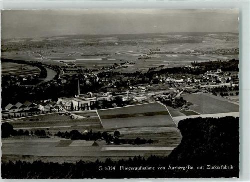 Aarberg Fliegeraufnahme mit Zuckerfabrik