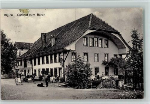 Biglen 1919 Gasthof zum Bären - Gäste Familie vor dem Haus