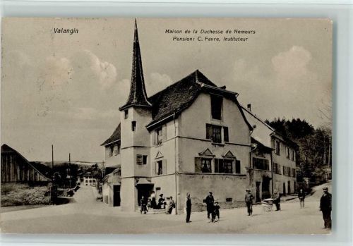 Valangin 1909 Maison de la Duchesse de Nemours, Pension Favre, Touristen auf der Straße