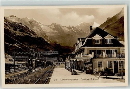 Frutigen Lötschbergbahn Bahnhof Eisenbahn