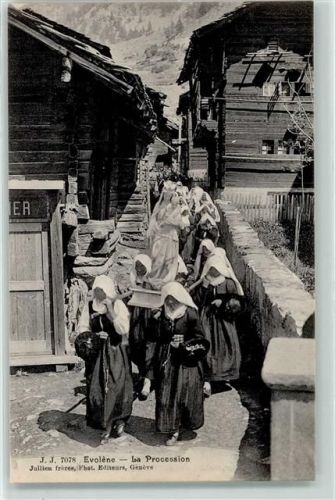Evolène la Procession Tracht