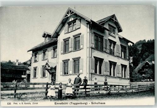 9651 Ennetbühl - Schulhaus