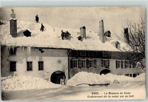 Le Brassus 1917 Winter Enlevement de la neige sur toit Scneeräumung