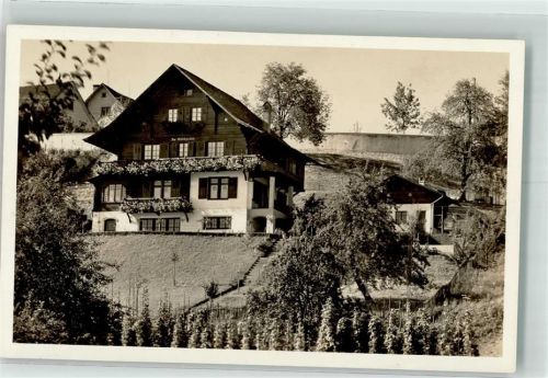 Thalwil Wohnhaus Ort lt. Fotograf