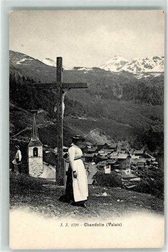 Chandolin Kirche Kreuz Tracht