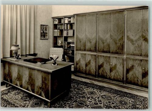 Schöftland Willi Müller Kunsthandwerkliche Möbel Innenausbau Schreibtisch Schrank Tischlampe Wandbild Bücher Teppich Stuhl