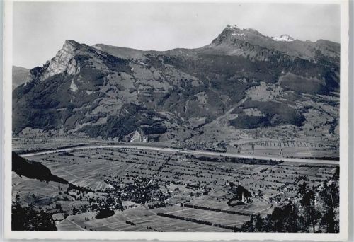 Maienfeld Blick vom Berggasthaus Guscha-Heim, Gonzen, Alvier