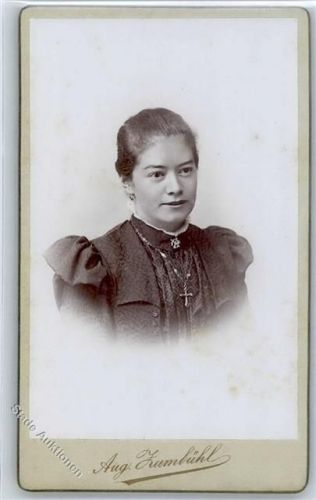 Teufen AR Frau in Tracht, CDV Atelier Zumbühl