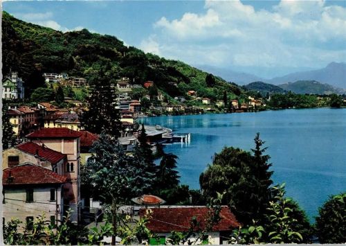 Ponte Tresa Ortsansicht Omnibus kommt aus Italien