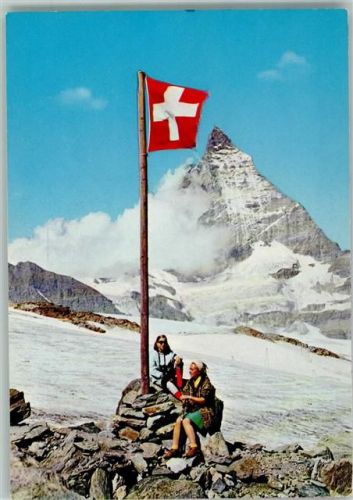 Zwei Bergsteigerinnen Schweizer Fahne Matterhorn
