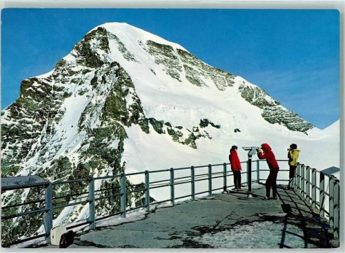 Jungfraujoch Sphinxterrasse mit Mönch