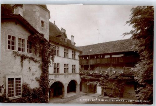 Gruyères Schlossinnenhof
