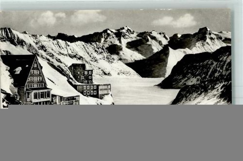 Jungfraujoch Jungfraujoch Berghaus Observatorium mit Aletschgletscher