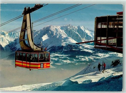 Laax GR Crap Sogn Gion Das Zentrum der Weissen Arena von Laax und Flims mit der Signina
