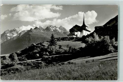 Zeneggen Kirche mit Mischabelgruppe