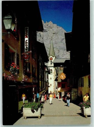 Leukerbad Dorfstrasse mit Leeshörner