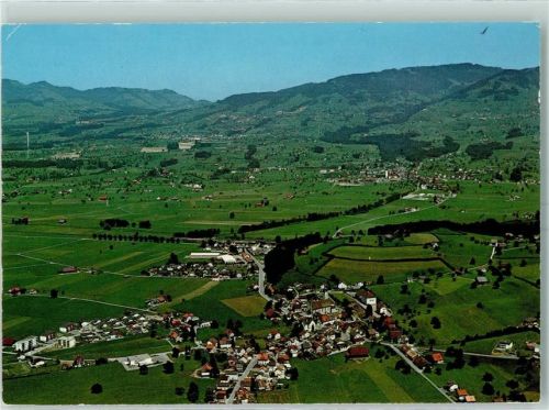 8717 Benken SG - Blick auf Kaltbrunn Flugaufnahme
