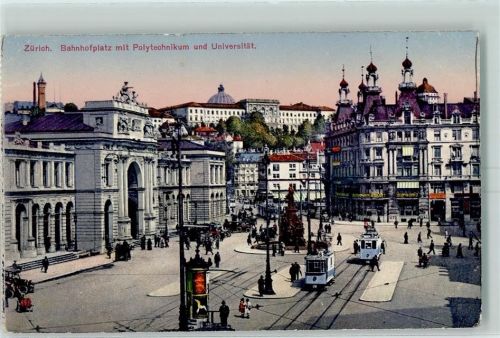 Zürich Bahnhofplatz mit Polytechnikum und Universität